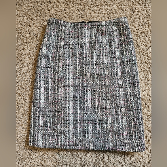 Pink Tartan Tweed Skirt - Picture 1 of 6